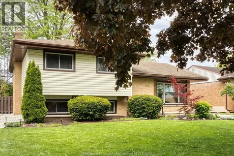 1043 Westchester Drive Windsor ON N8S 3Z1