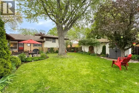 1043 Westchester Drive Windsor ON N8S 3Z1