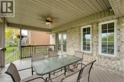 2703 Lombardy Crescent Lasalle ON N9H 2Z1