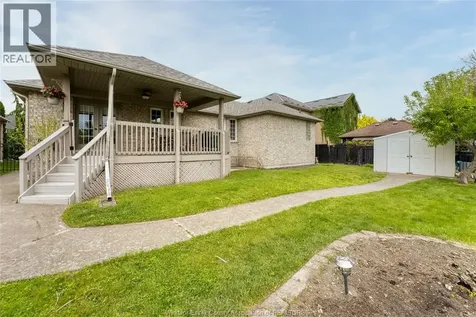 2703 Lombardy Crescent Lasalle ON N9H 2Z1