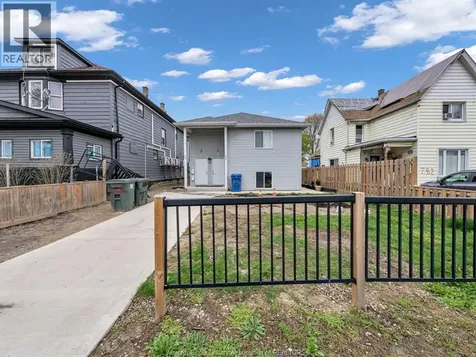 776 University Ave E Windsor ON N9A 2Z7