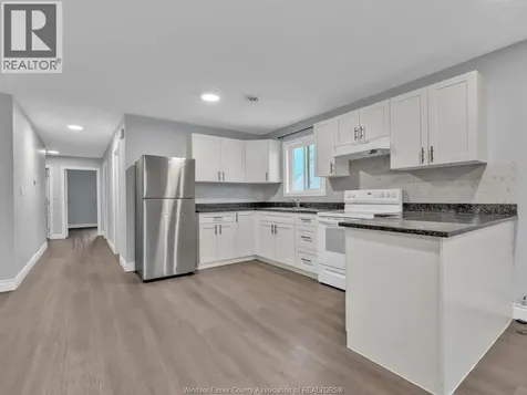 776 University Ave E Windsor ON N9A 2Z7