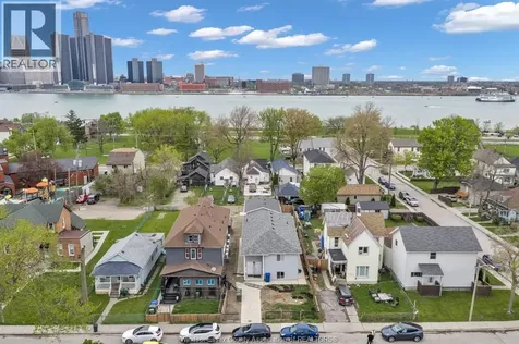 776 University Ave E Windsor ON N9A 2Z7