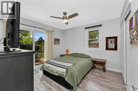 305 Edgewater Boulevard Tecumseh ON N8N 2G9