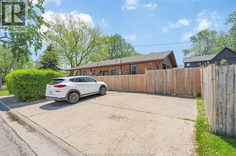 305 Edgewater Boulevard Tecumseh ON N8N 2G9