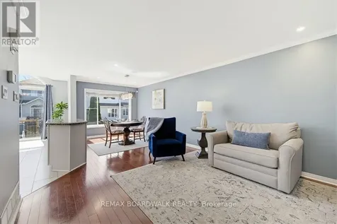 10 Valemont Street Ottawa ON K2G 6Y1