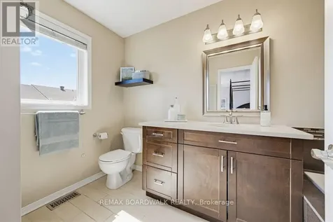 10 Valemont Street Ottawa ON K2G 6Y1