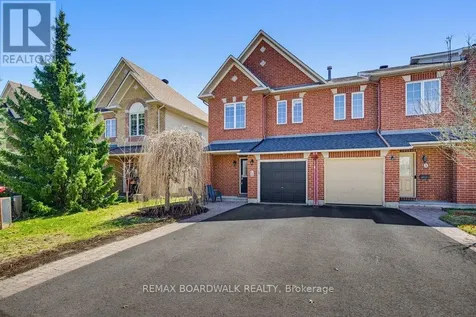 10 Valemont Street Ottawa ON K2G 6Y1