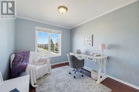 10 Valemont Street Ottawa ON K2G 6Y1