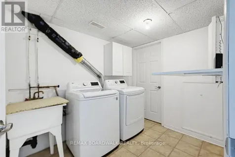 10 Valemont Street Ottawa ON K2G 6Y1
