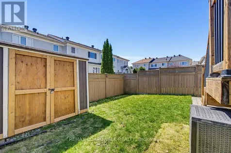 10 Valemont Street Ottawa ON K2G 6Y1