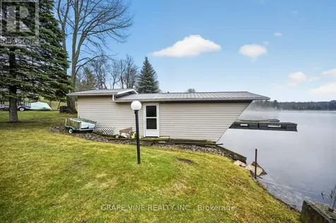 30 R14, Rr#1 Road Rideau Lakes ON K0G 1L0