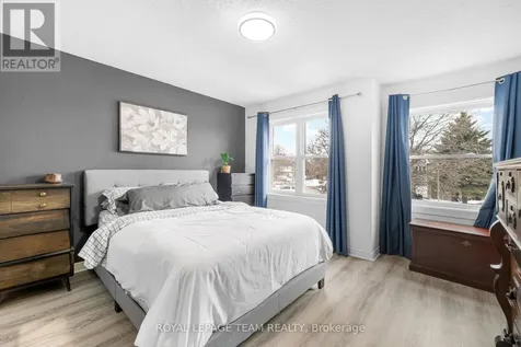 29 Grenadier Way Ottawa ON K2J 4L3