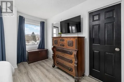 29 Grenadier Way Ottawa ON K2J 4L3