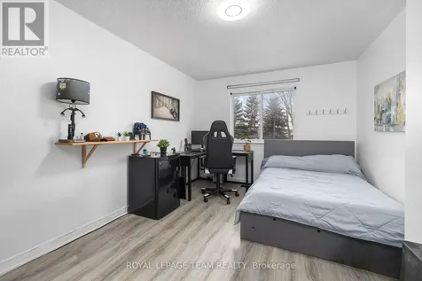 29 Grenadier Way Ottawa ON K2J 4L3