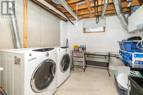 29 Grenadier Way Ottawa ON K2J 4L3