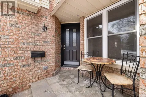 29 Grenadier Way Ottawa ON K2J 4L3