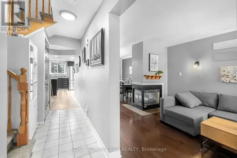 29 Grenadier Way Ottawa ON K2J 4L3