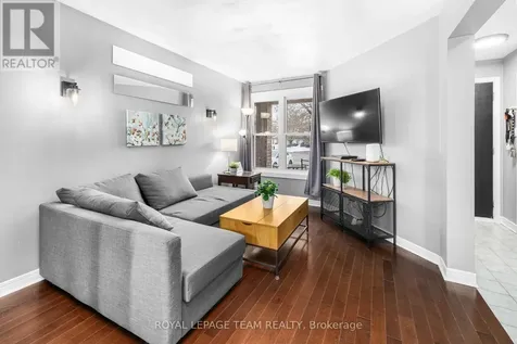 29 Grenadier Way Ottawa ON K2J 4L3