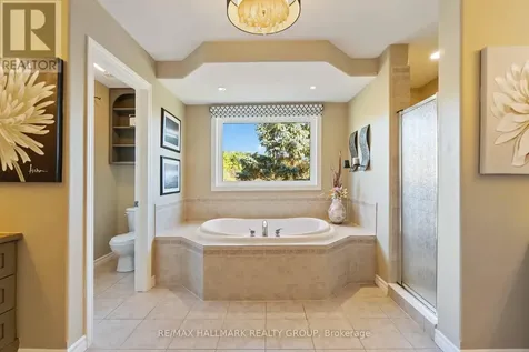 137 Goodman Drive Ottawa ON K2W 1C7