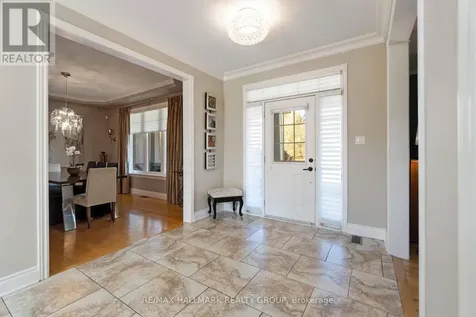 137 Goodman Drive Ottawa ON K2W 1C7