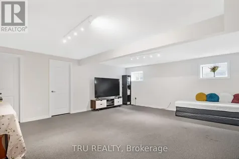 20 Coppermine Street Ottawa ON K2J 6P6