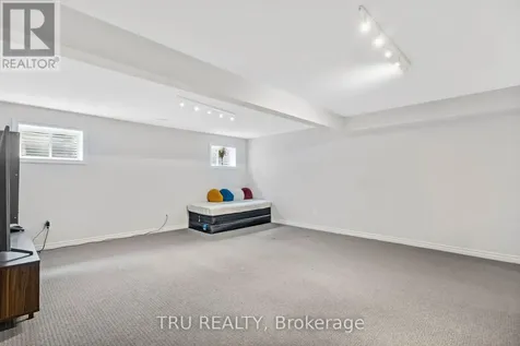 20 Coppermine Street Ottawa ON K2J 6P6