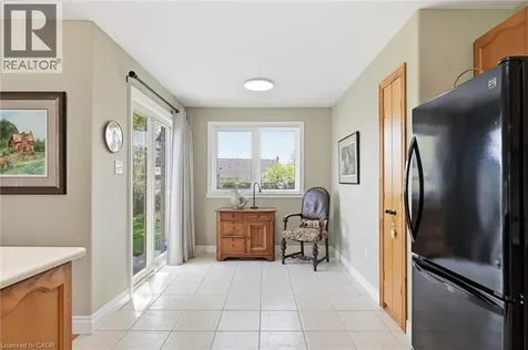 15 Bayshore Court Port Dover ON N0A 1N7