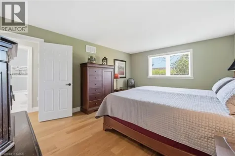15 Bayshore Court Port Dover ON N0A 1N7