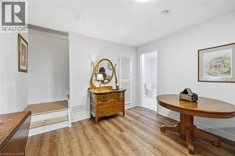 15 Bayshore Court Port Dover ON N0A 1N7