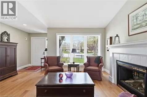 15 Bayshore Court Port Dover ON N0A 1N7