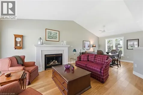 15 Bayshore Court Port Dover ON N0A 1N7