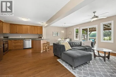 76 Stiefelmeyer Crescent Baden ON N3A 2L2