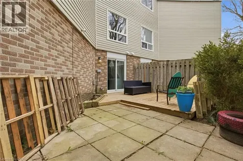 60 Elmsdale Drive Kitchener ON N2E 2G4