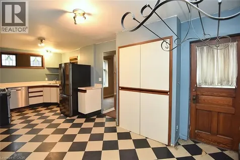 128 Hess Street South Hamilton ON L8P 3N6