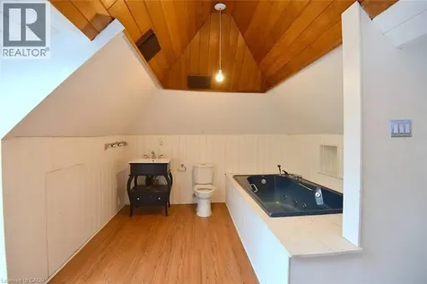 128 Hess Street South Hamilton ON L8P 3N6