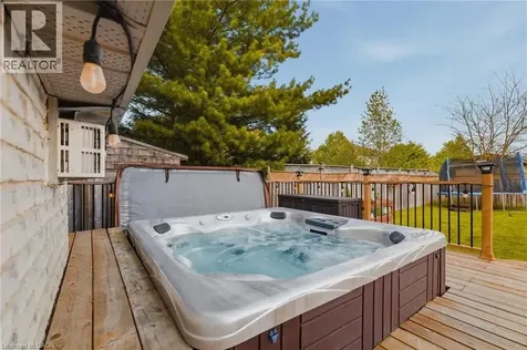 606 Doon South Drive Kitchener ON N2P 2X4