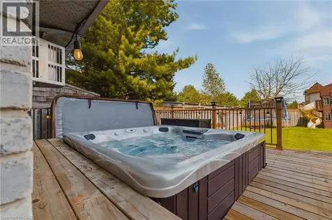 606 Doon South Drive Kitchener ON N2P 2X4