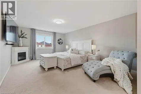 606 Doon South Drive Kitchener ON N2P 2X4