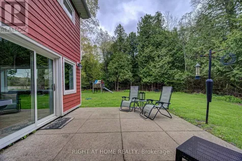 536 11th Con Road East Hamilton ON L8B 1J1