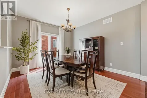 606 Doon Drive South Kitchener ON N2P 2X4