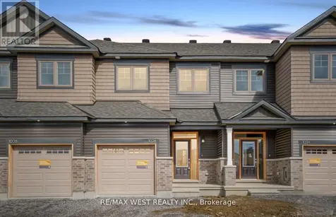 1026 Kijik Crescent East Ottawa ON K1X 1G6