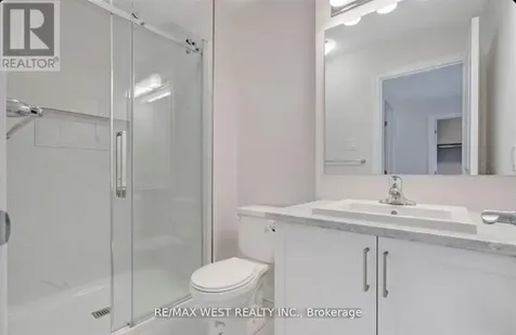1026 Kijik Crescent East Ottawa ON K1X 1G6