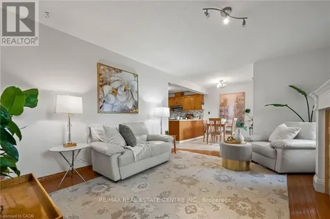 444 Burnett Avenue Cambridge ON N1T 1L3