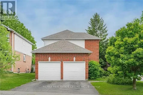 444 Burnett Avenue Cambridge ON N1T 1L3