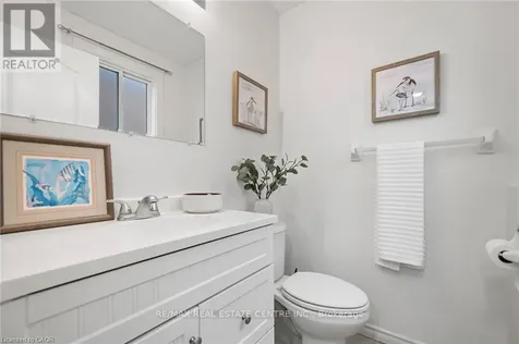 444 Burnett Avenue Cambridge ON N1T 1L3