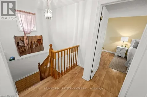 444 Burnett Avenue Cambridge ON N1T 1L3
