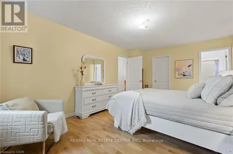 444 Burnett Avenue Cambridge ON N1T 1L3