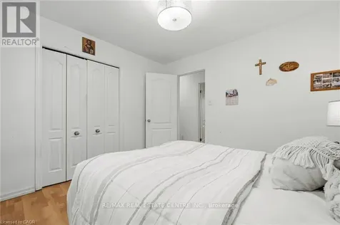 444 Burnett Avenue Cambridge ON N1T 1L3