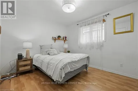 444 Burnett Avenue Cambridge ON N1T 1L3
